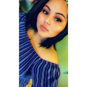 Meet your Posher, Elisa